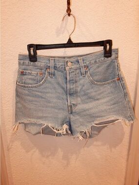 Levi’s 501 Denim Shorts Lightwash